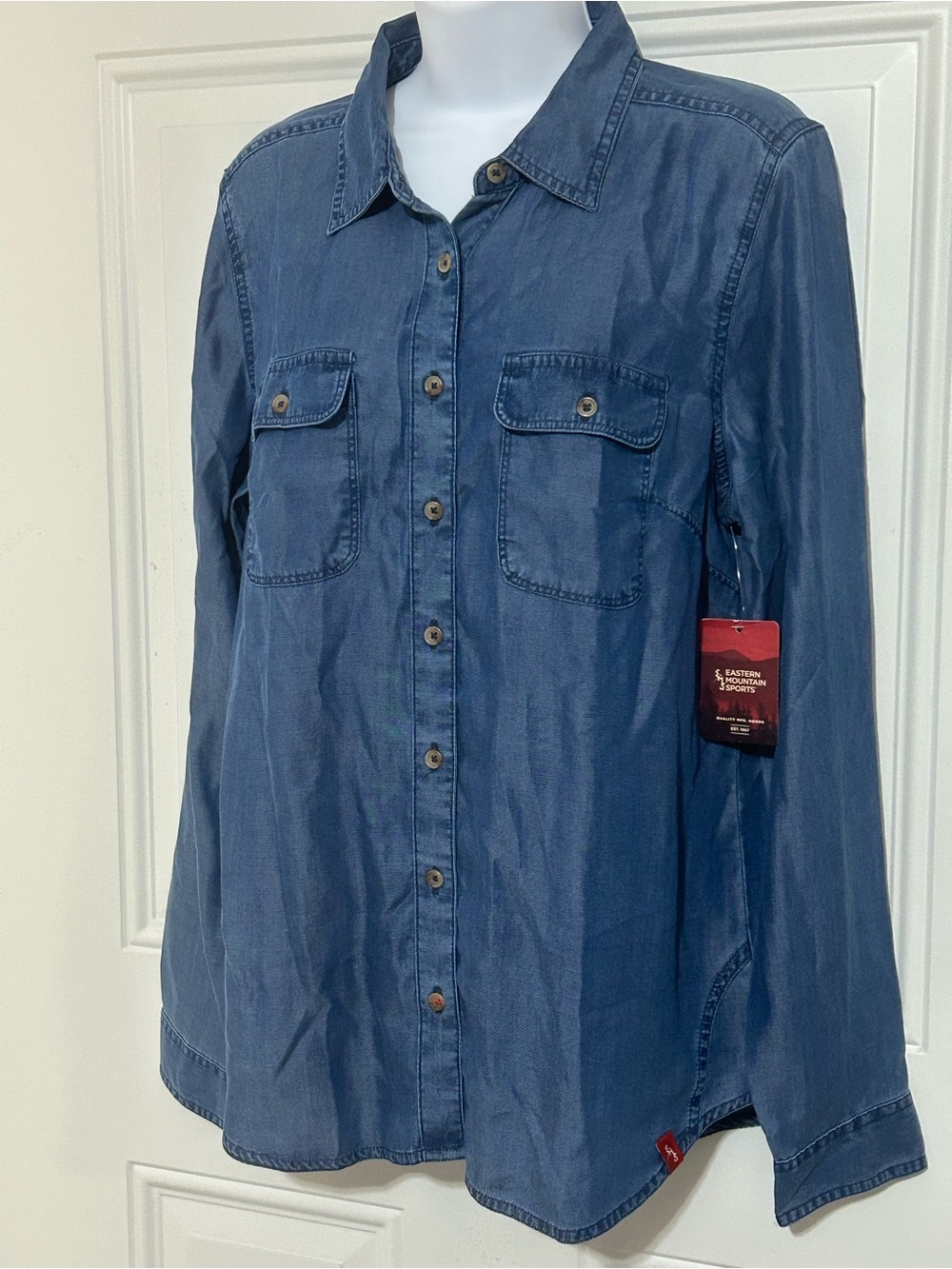 Eastern Mountain Sports Blue Denim Shirt with Tag